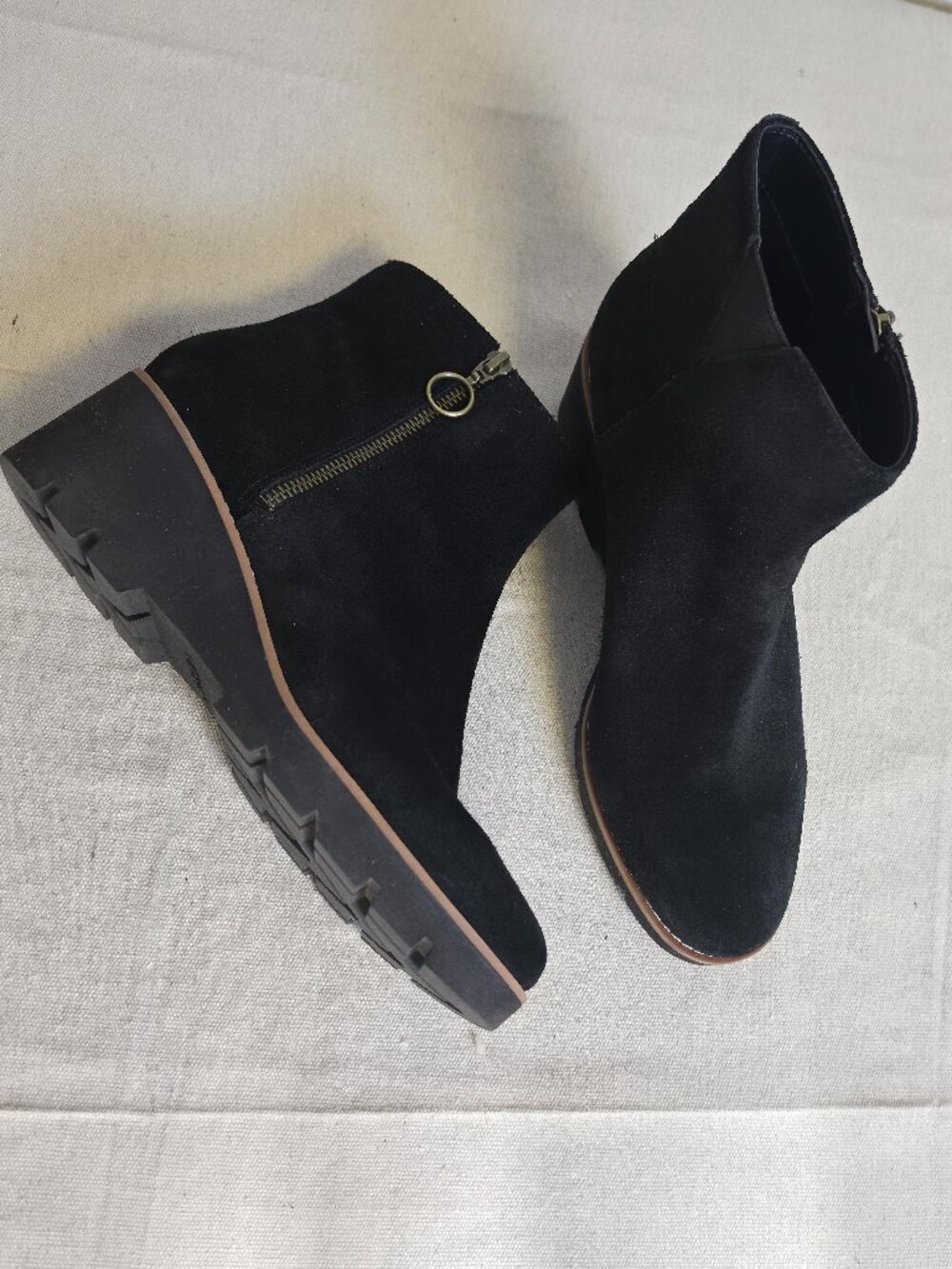 Vionic Hazal Bootie Wedge Heel Suede Zip Ankle Boot Black Women's 10